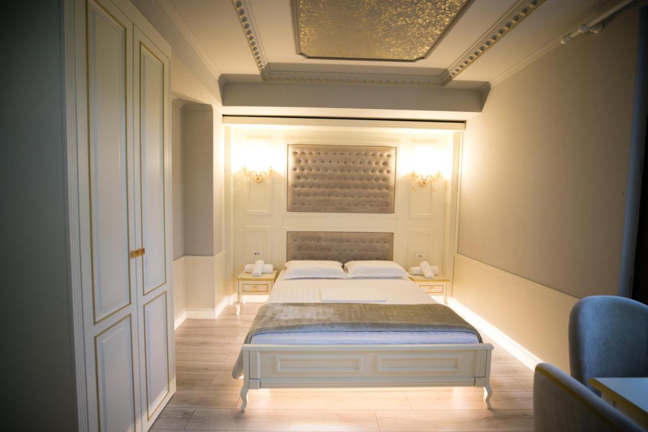 Hotel Lotus Тирана Экстерьер фото